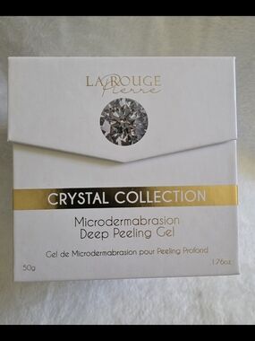 Microdermabrasion Deep Peeling Gel by La Rouge Pierre